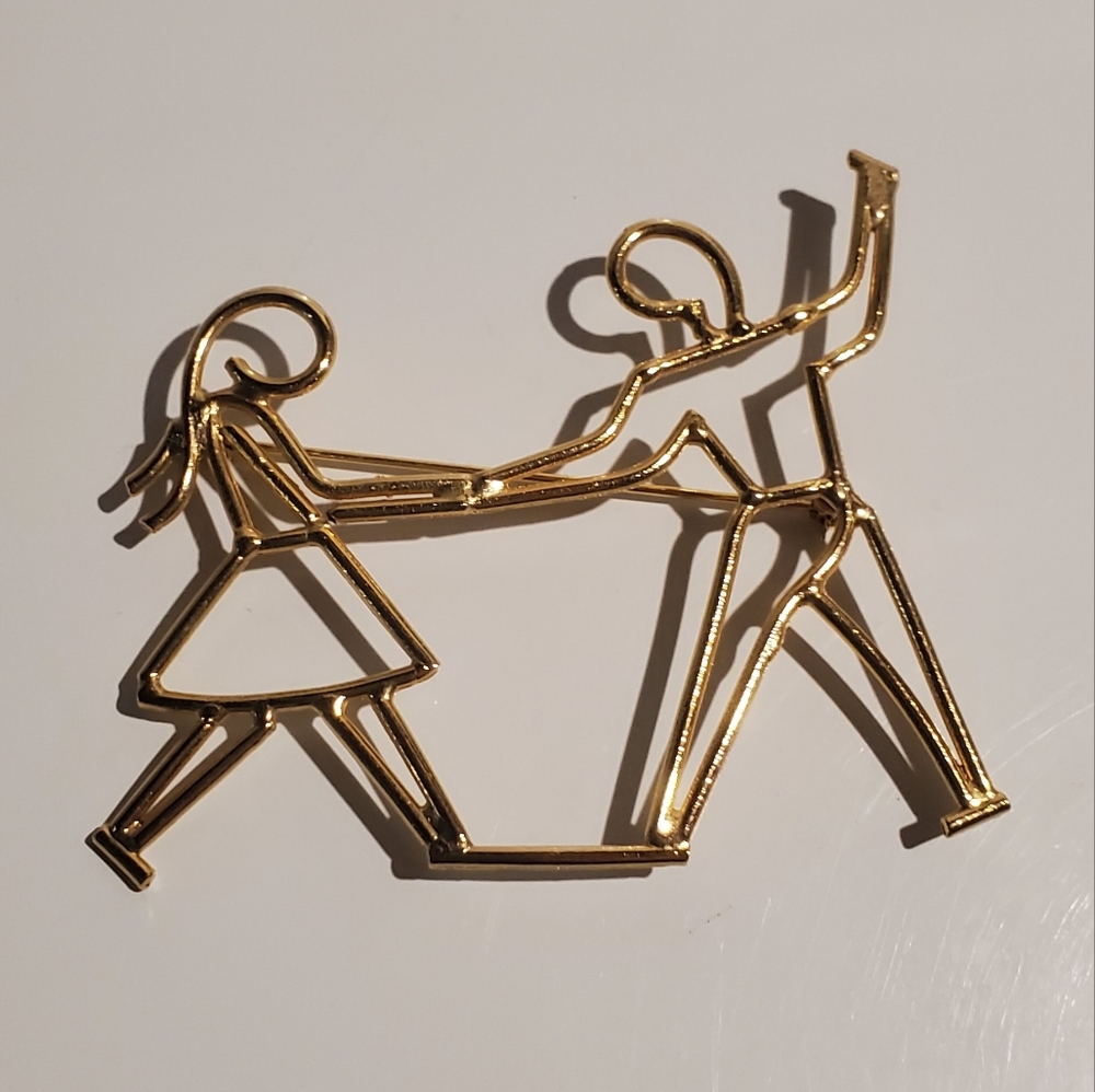 Vintage Couple Dancing Pin